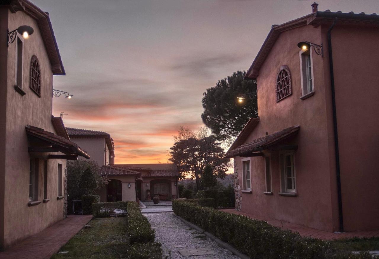 Apartments In Residence With Swimming Pool In Monteverdi Marittimo Exteriér fotografie